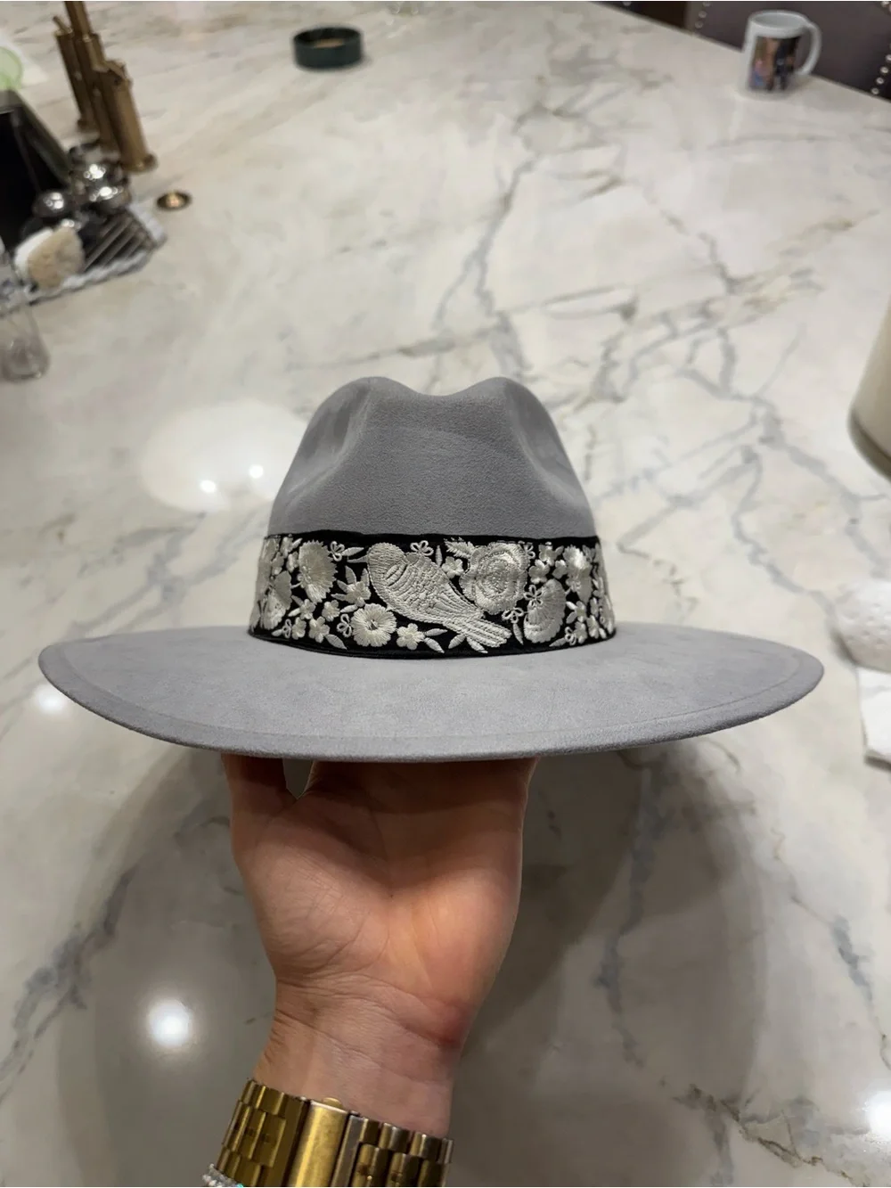 Palo de Yucca light Gray Wide-Brim Fedora with Embroidered Black Band
